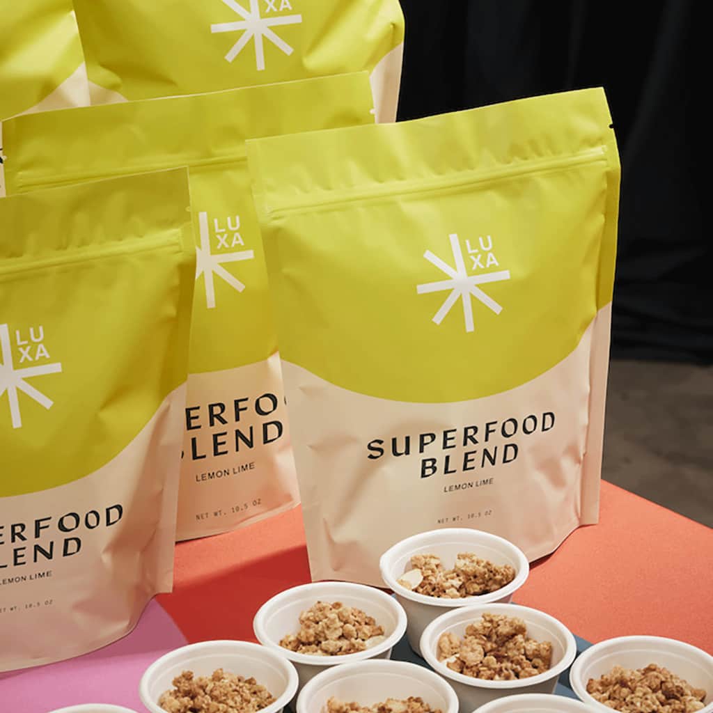 Simple two-tone bag packaging design for food